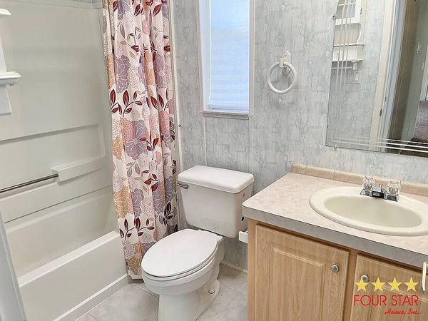 566 Squire Ln, Kissimmee FL 34746