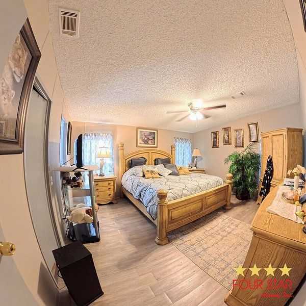 12 Sugarboat Dr, Leesburg FL 34788