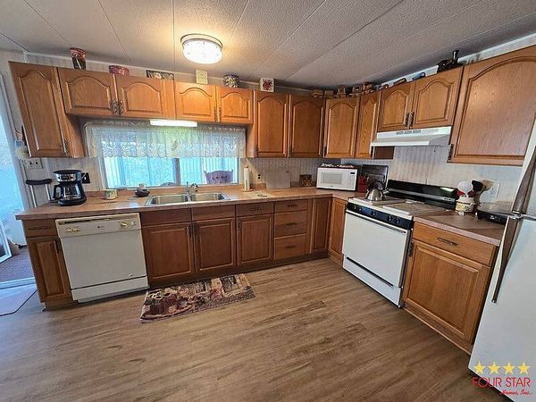 575 Tammi Dr, Leesburg FL 34788