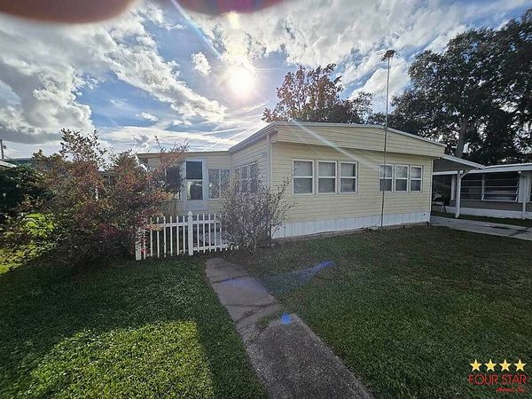 575 Tammi Dr, Leesburg FL 34788