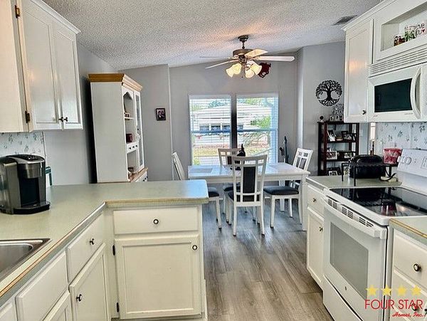 415 Los Indios, Edgewater FL 32141