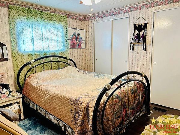 107 Queens Dr, Leesburg FL 34748