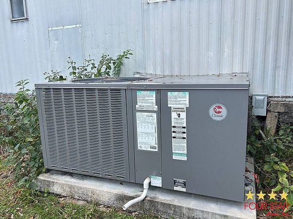 107 Queens Dr, Leesburg FL 34748