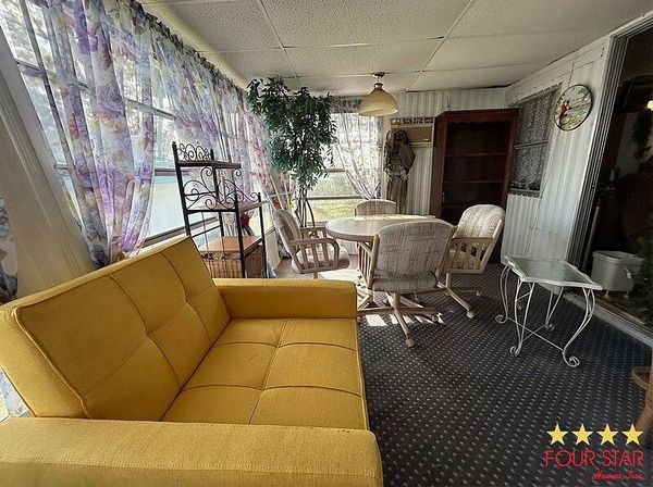 107 Queens Dr, Leesburg FL 34748