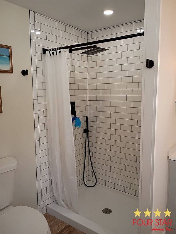 801 Birdie Lane, Pompano Beach FL 33069