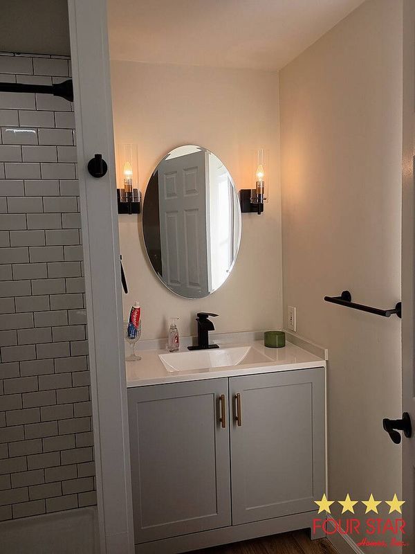 801 Birdie Lane, Pompano Beach FL 33069