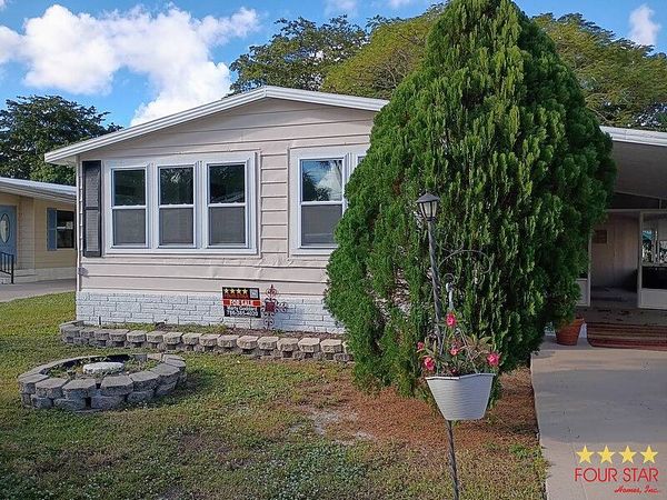 801 Birdie Lane, Pompano Beach FL 33069