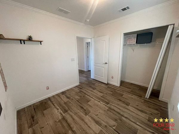 221 Mouse Mountain Dr, Davenport FL 33896