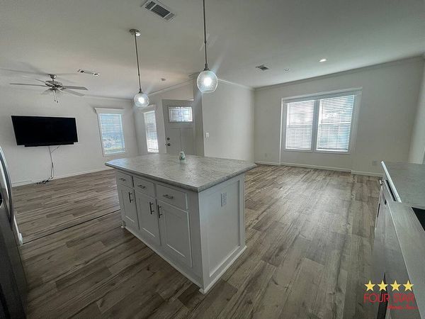 221 Mouse Mountain Dr, Davenport FL 33896