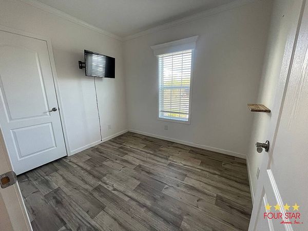 221 Mouse Mountain Dr, Davenport FL 33896
