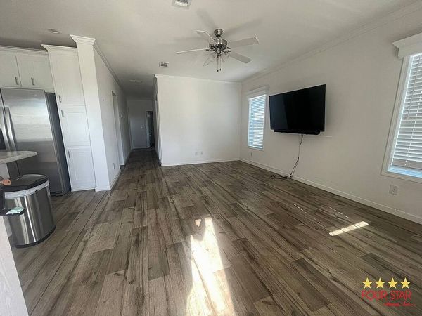 221 Mouse Mountain Dr, Davenport FL 33896