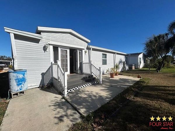 369 Los Indios, Edgewater FL 32441