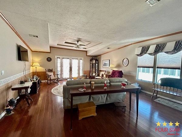 369 Los Indios, Edgewater FL 32441