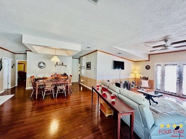 369 Los Indios, Edgewater FL 32441