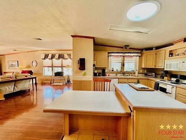 369 Los Indios, Edgewater FL 32441