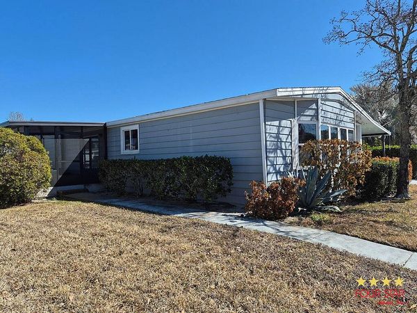 2289 Las Fuentes Dr, Port Orange FL 32129