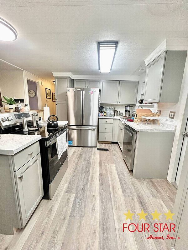 10 COACHMANS CT, South Daytona FL 32119