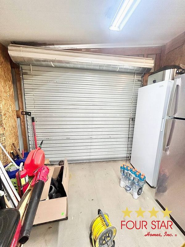 10 COACHMANS CT, South Daytona FL 32119