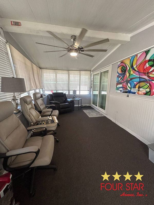 10 COACHMANS CT, South Daytona FL 32119