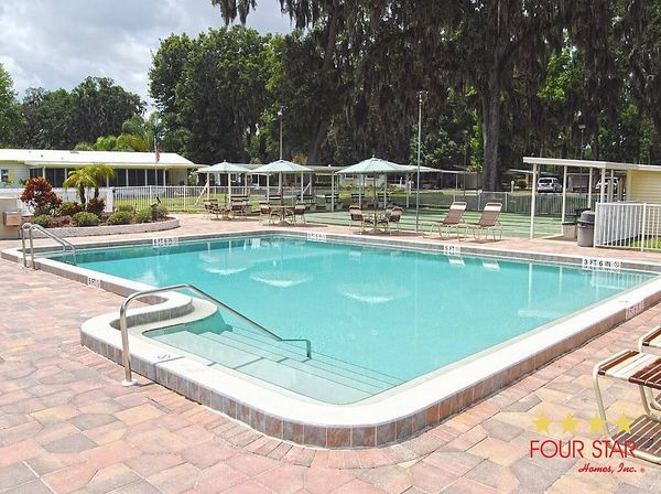 10 COACHMANS CT, South Daytona FL 32119