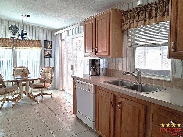 18 Claremount Dr, Flagler Beach FL 32136