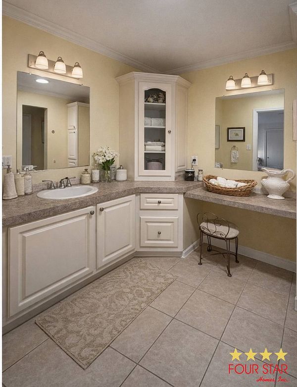 278 Woodside Lake Dr, Ormond Beach FL 32174