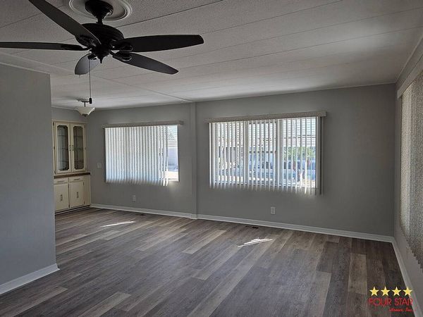 2325 Fremont Dr., Sarasota FL 34238