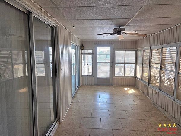 2325 Fremont Dr., Sarasota FL 34238