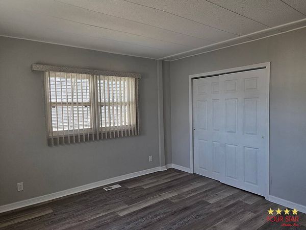 2325 Fremont Dr., Sarasota FL 34238