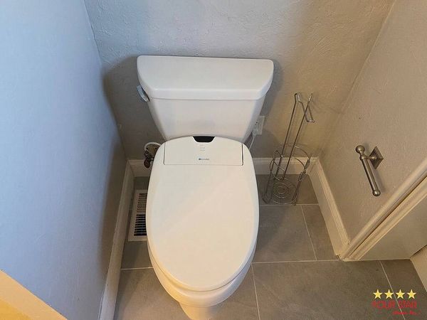 2325 Fremont Dr., Sarasota FL 34238