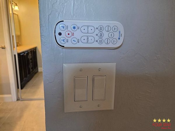 2325 Fremont Dr., Sarasota FL 34238