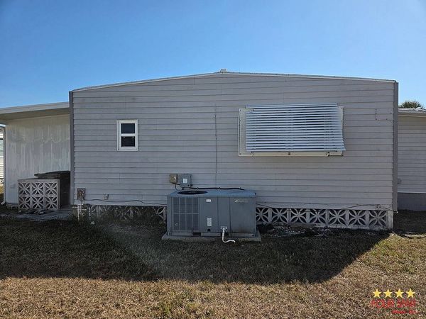 2325 Fremont Dr., Sarasota FL 34238