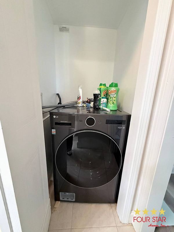 212 London Dr, Lot 212, Kissimmee FL 34746