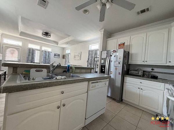 212 London Dr, Lot 212, Kissimmee FL 34746