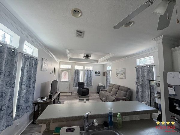 212 London Dr, Lot 212, Kissimmee FL 34746