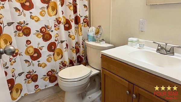 180 Bimini Cay Circle, Vero Beach FL 32966