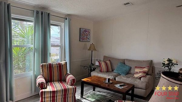 180 Bimini Cay Circle, Vero Beach FL 32966