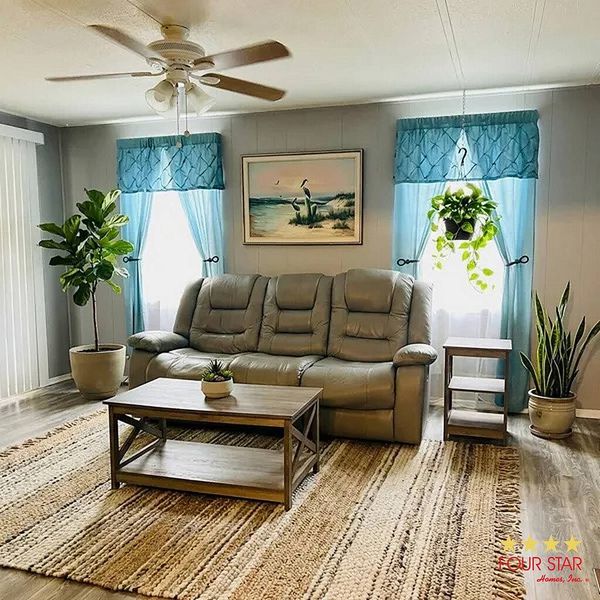 5044 UNIVERSITY AVE, Leesburg FL 34748