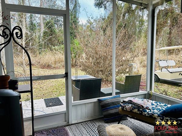 15 KINGS BLVD, Leesburg FL 34748