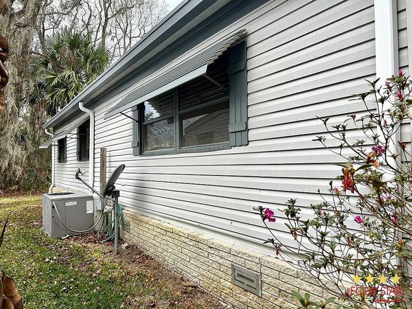 15 KINGS BLVD, Leesburg FL 34748