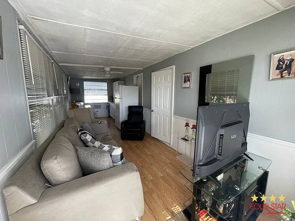 2860 Holster Way, Orlando FL 32822