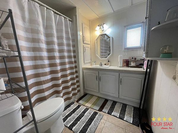 2860 Holster Way, Orlando FL 32822