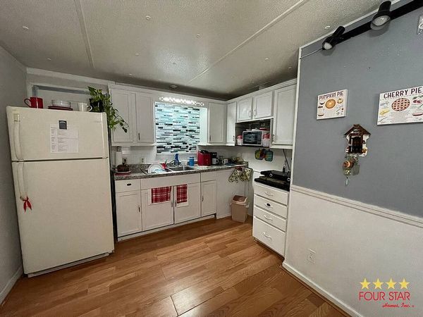 2860 Holster Way, Orlando FL 32822