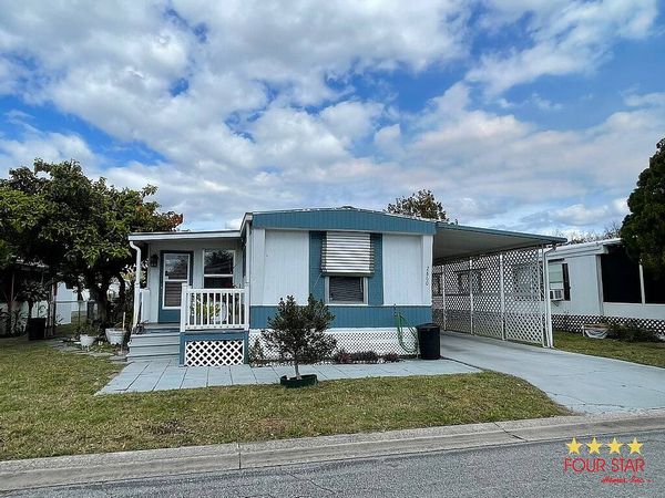 2860 Holster Way, Orlando FL 32822