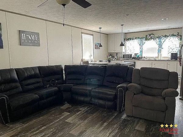 4879 Malibu Dr, Lot 90, Lake Wales FL 33859