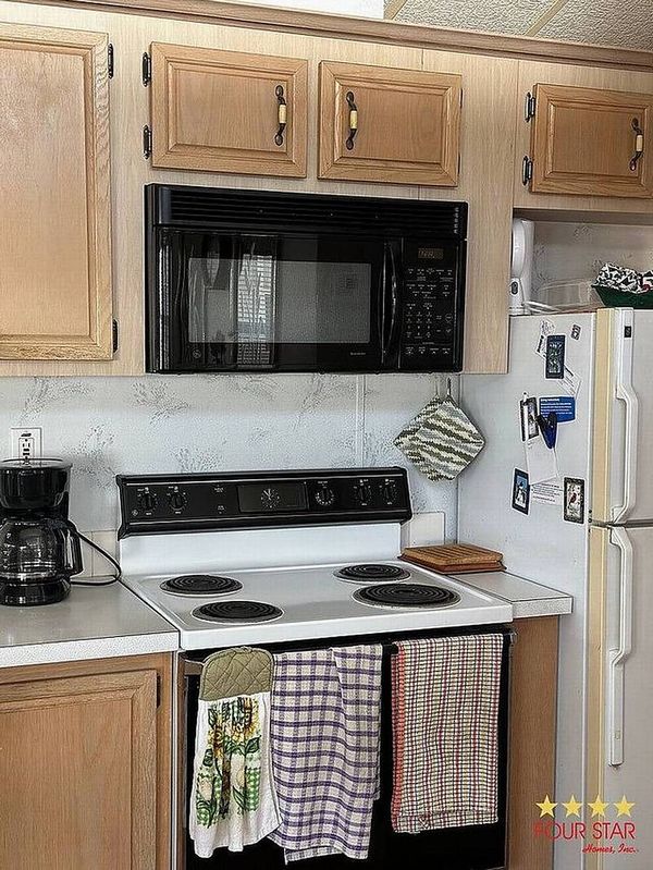 37811 Chancey Rd, Lot 472, Zephyrhills FL 33541