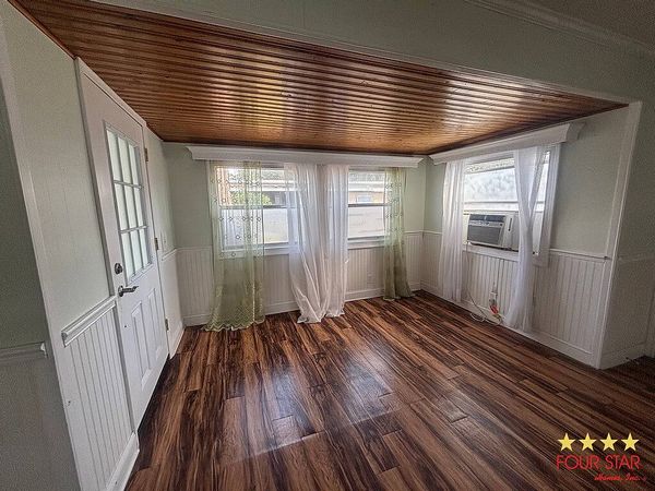 1060 Marcy Dr, DeLand FL 32724