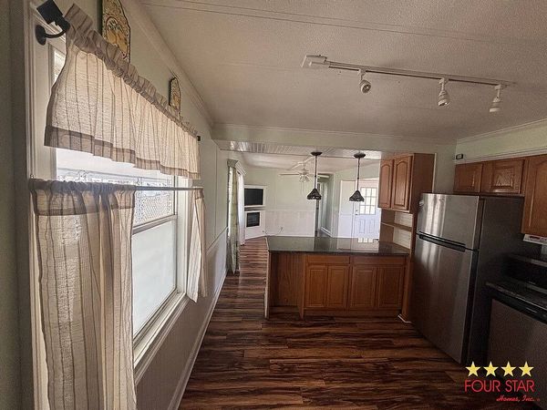 1060 Marcy Dr, DeLand FL 32724