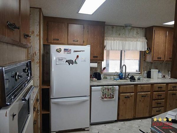 381 Spring Lake Dr, DeLand FL 32724