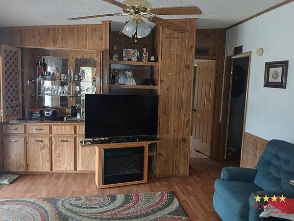 381 Spring Lake Dr, DeLand FL 32724